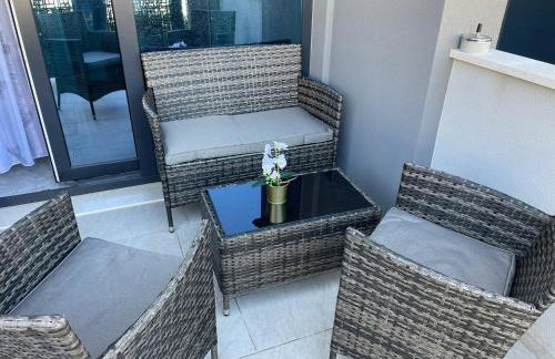 Apartment Sandy Beach - 1st row at sea - Foto 17