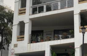 Modern Apartment in Benahavis Village Centre with Underground Parking - Photo 37
