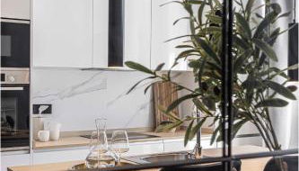 Flat 5 10m Walk to Bernabeu Real Madrid Stadium - Photo 5