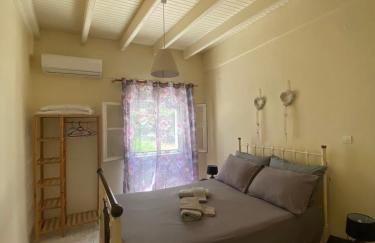 George's Country Corfu House - Foto 8