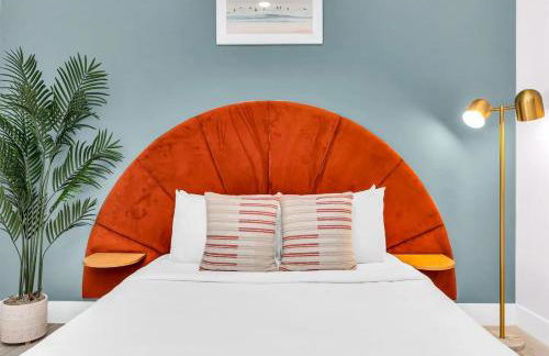 Opulence & Serenity at Our Luxury Home in Jupiter! - Photo 19