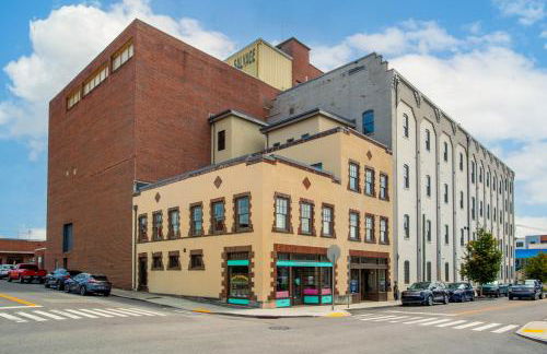 Dollys Downtown Loft Knoxville - Photo 45