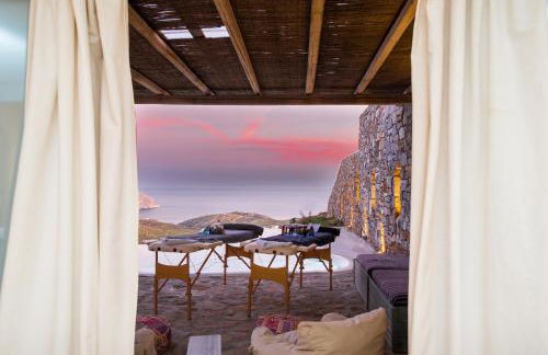 Amallini Suites Mykonos - Photo 42