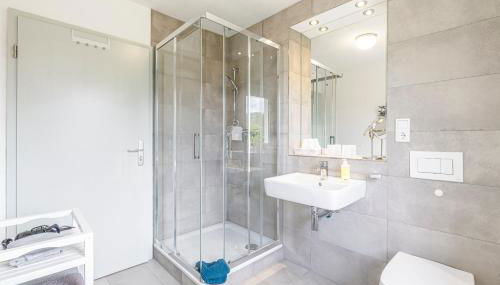 Apartment Premium family im Gustav Seitz Gästehaus - Foto 4, towels, Shower