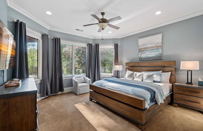 Livin' Large Lake Norman Estate w/ Pool, Dock, Game Room & Scenic Views - Photo 8