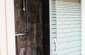 Le Hangar - Photo 17