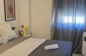 Spacious town house with balcony - Foto 7