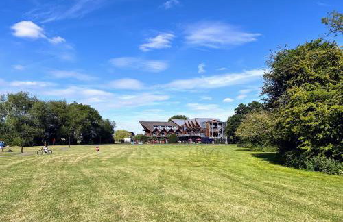 Riverbank Lodge - Foto 32