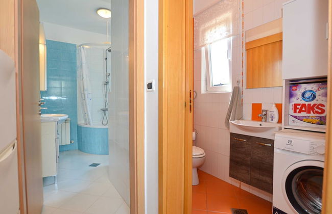 Radovani Peaceful and Serene Apartment With Terrace - Foto 28