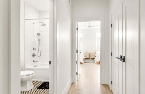 Luxury Living in downtown Grand Haven - Rooftop Deck - Foto 18