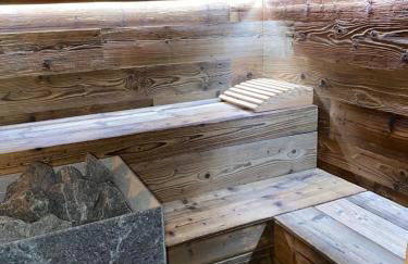 Chata pod strzechą w Beskidach - Foto 25