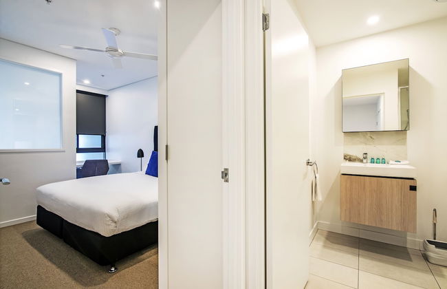 Hope Street Apartments by CLLIX - Photo 11