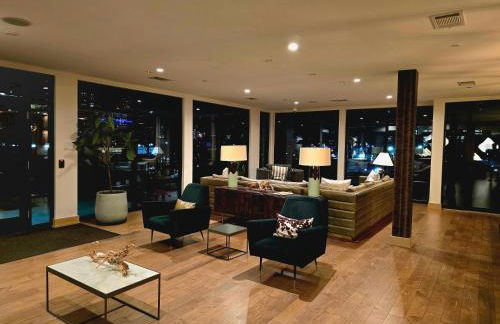 The Trendy Den - Photo 33