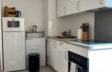 Superbe Appart 2P pour 4 pers à 5 min TGV RER Orly - Foto 21