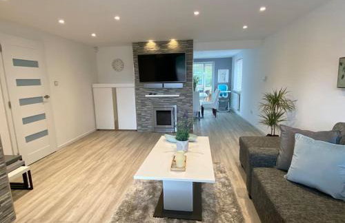 Modern 3-Bedroom villa, 3 Parking Spaces, WiFi - Foto 21