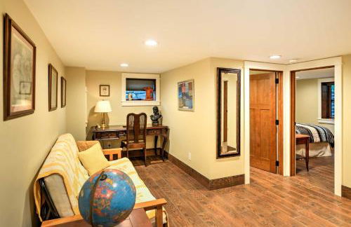 Sugar Berry Craftsman Home in Laughlintown - Foto 12