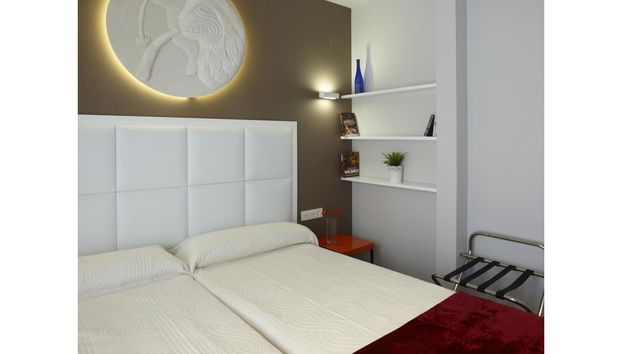 Caballerizas 5/ AT 1 llave Ciudad/A/GR/00380 - Foto 4