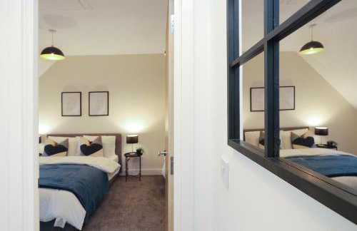 Spacious Home For Contractors,Families,Groups, Sleeps 10, Free Parking - Foto 23