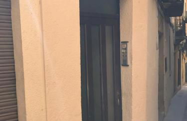 APT 2 Acollidor al Centre històric de Vic APTGARBI - Photo 3