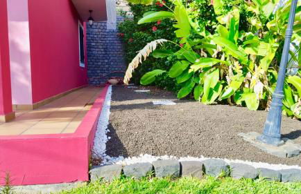 Pink House - Photo 52