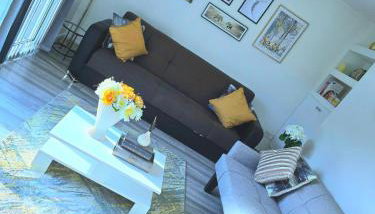 Large House, Home for Contractors- Park Free - Foto 4