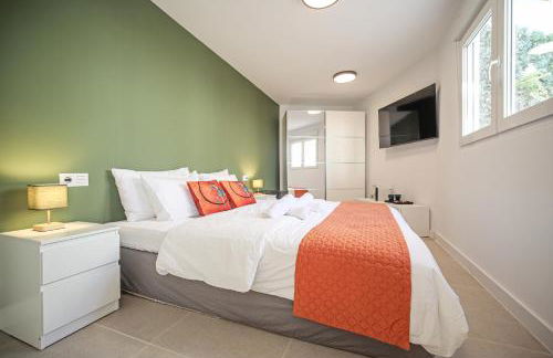 Nirvana - Luxury Villa with heated pool - Photo 46