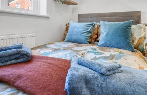 Minutes from the port of Dover, free WiFi, free offroad private parking and rated a guest favourite on Air b nb! - Foto 25