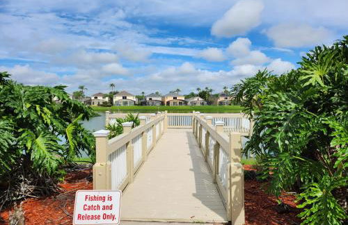 Fully Renovated, Quiet, Spacious Disney Themed Pool Home with Office - Foto 34