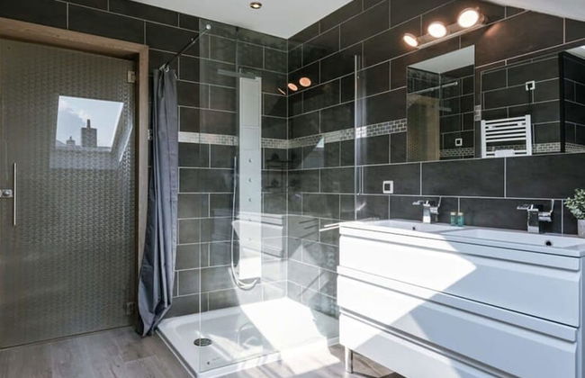 Spacious House With Garden and Parking - Foto 25