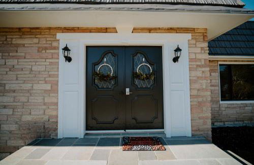 Spacious 5BR 3BA Free Parking Minutes to DC with Pool - Foto 30