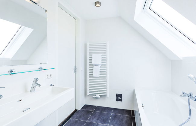 4 bedroom House in Noordwijk with garden and terrace - Photo 8