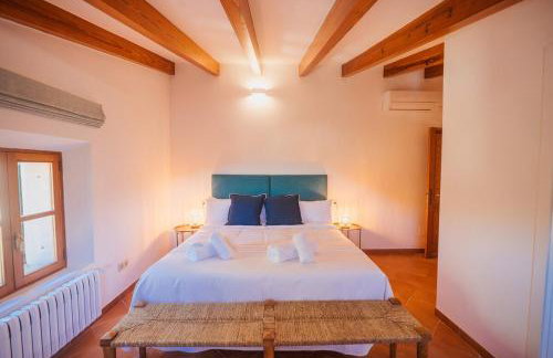 Villa renovada vista al mar y piscina climatizada - Foto 43