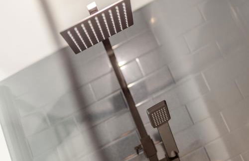 The Tipsy Bee At 143 - Foto 32