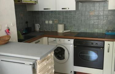 T2 SAUSSET PROCHE DE LA MER - Foto 3