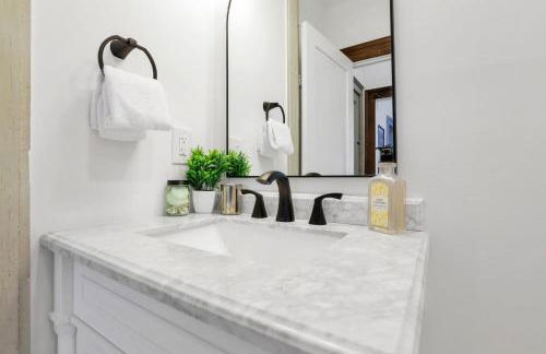 Spacious Historic 8-Bedroom Manor in Short North - Perfect for Large Groups - Foto 19