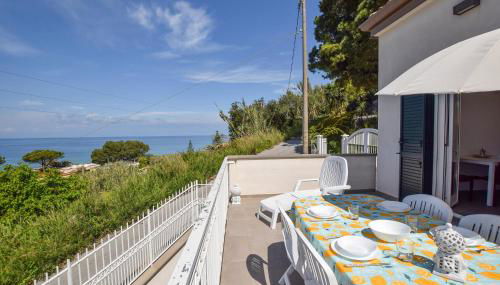 1 Bedroom Gorgeous Home In Castellabate - Foto 1
