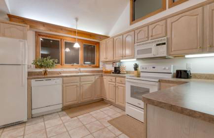 Bay Estate Luxe Waterfront Home w/ Private Pier, Main+guest House, Bay Views - Foto 68