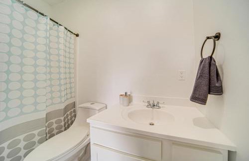 4 Mi to Lake Erie: Condo w/ Golf Course Views! - Foto 17