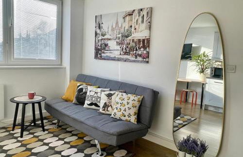 Convenient quiet flat with parking - Photo 5