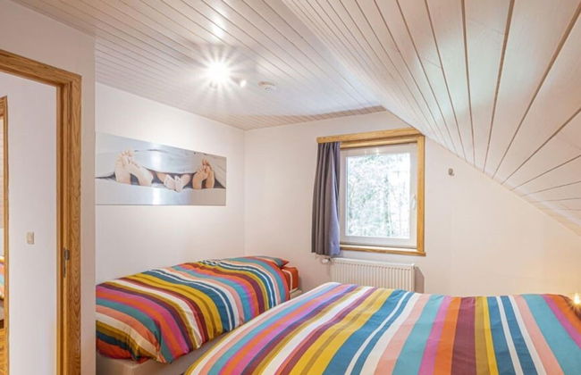 Quiet Villa with Hot Tub & Sauna - Foto 8