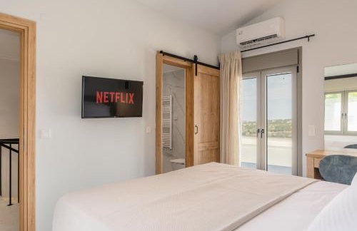 Phyllion Boutique Villas - Photo 19