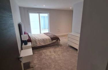 Rent Luxuri - Luxury 2 bed Apartment - Foto 7