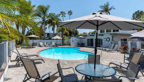 Carpinteria Beach Studio Condo - Photo 3