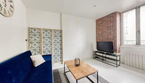 Superbe logement près de la gare et de l'autoroute - Foto 2