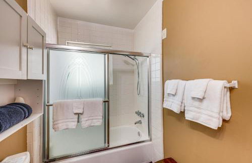 Between Big Bear and Lake Arrowhead - Cabin with View! - Foto 14