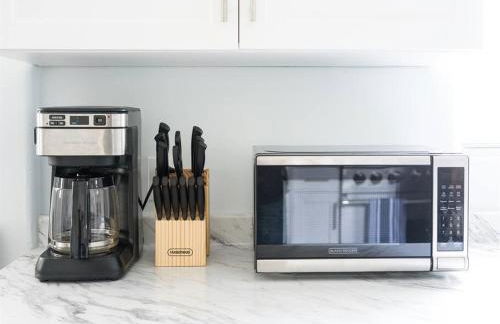 Family Renovated Home, Netflix, AC, WD, Putt Putt - Foto 32