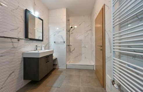 Lovely Home In Luzan Biskupecki - Foto 33