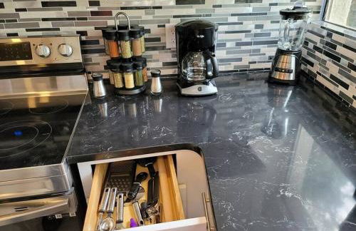 Contemporary bliss-newly renovated cozy villa! - Foto 20