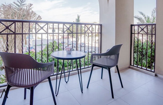 Aya - Modern 1BR Apartment with Balcony in Rahaal 2 - Foto 33