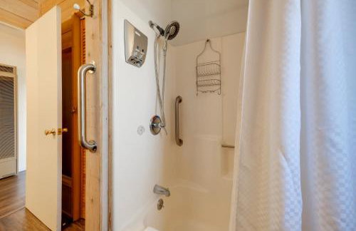 Secluded Mountain Hideaway < 8 Miles to Bass Lake! - Foto 22